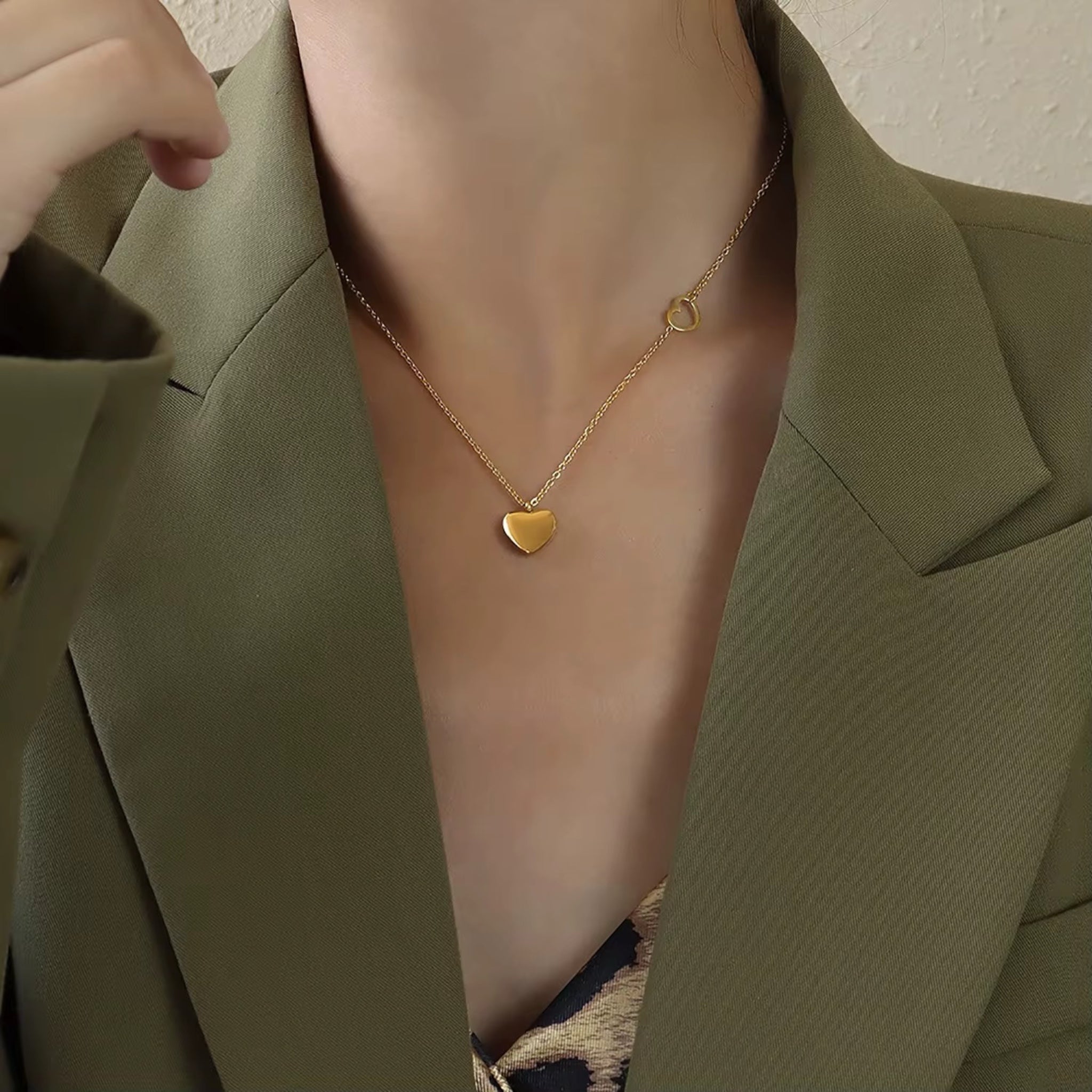 Heart to Heart Pendant - STORIES
